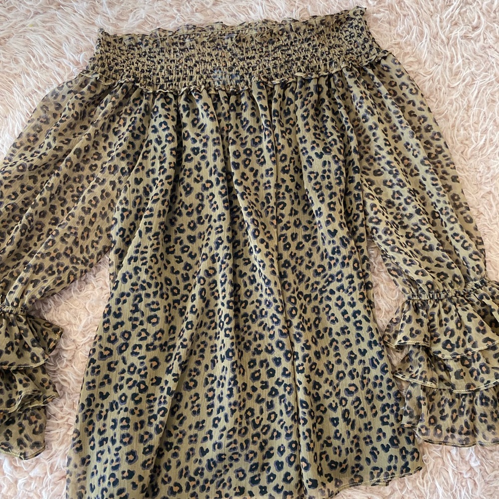 CeCe Leopard Blouse